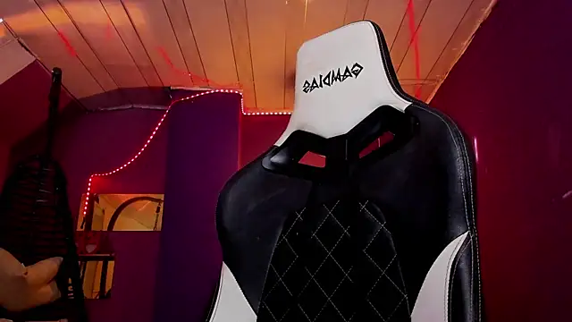 HalaanaTendeer online show from January 2025 11:59:02 AM