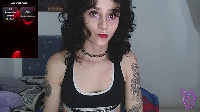 Snapshot of kitty22_ chatting on March 2025 02:48:01 PM kitty22 online show from March 2025 02:48:01 PM