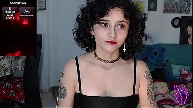 Snapshot of kitty22_ chatting on November 2025 12:16:02 PM kitty22 online show from November 2025 12:16:02 PM