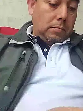 Snapshot of Manolete007x chatting on February 2026 11:12:01 PM Manolete007x online show from February 2026 11:12:01 PM