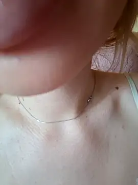 Elza kom online show from November 2025 02:24:02 AM