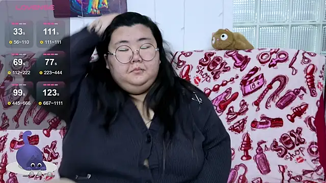 Nadine asian online show from December 2025 01:23:01 AM