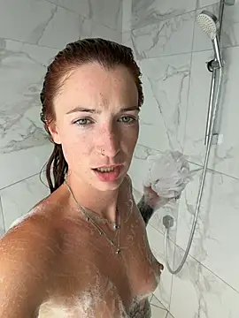 Laurahorney xo online show from July 2026 12:23:01 PM