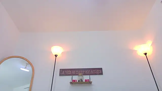 Snapshot of Sofhia_cruz chatting on March 2025 12:39:02 AM Sofhia cruz online show from March 2025 12:39:02 AM