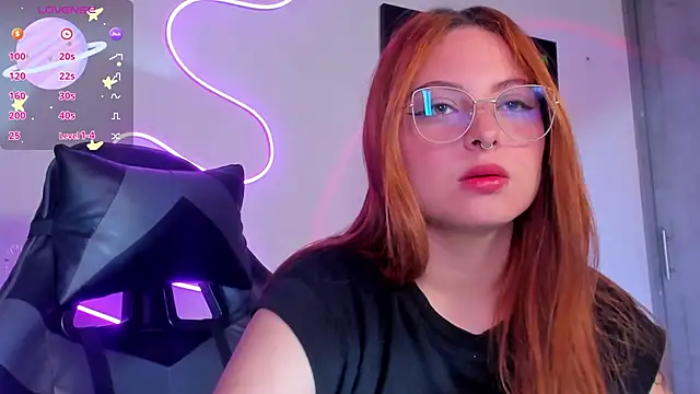 izyzys baker online show from February 2025 09:49:01 PM