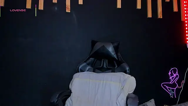 izyzys baker online show from February 2026 06:26:01 AM