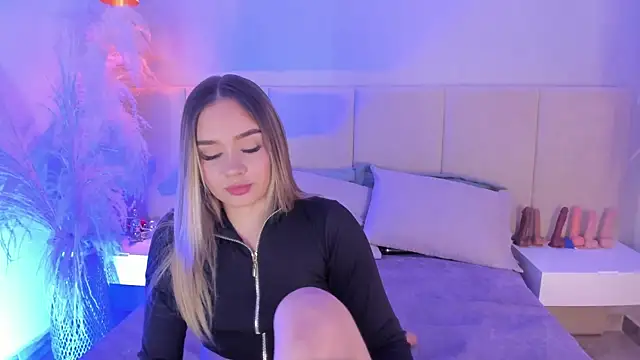 sofia pamela online show from March 2025 07:22:01 PM