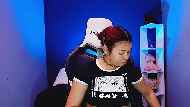 Snapshot of JadaRoberts chatting on October 2025 12:20:01 PM JadaRoberts online show from October 2025 12:20:01 PM