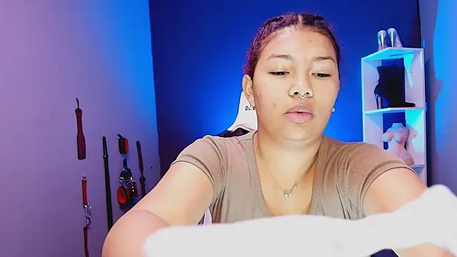 Snapshot of JadaRoberts chatting on November 2025 12:42:02 PM JadaRoberts online show from November 2025 12:42:02 PM