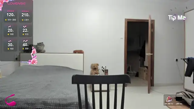 Brooooke online show from October 2025 03:24:02 PM