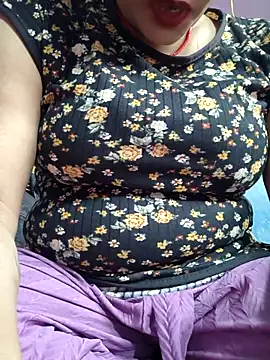 Snapshot of Ritasingh-0461 chatting on February 2026 03:18:01 AM Ritasingh-0461 online show from February 2026 03:18:01 AM