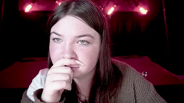 RosieMoons online show from October 2025 07:34:01 PM