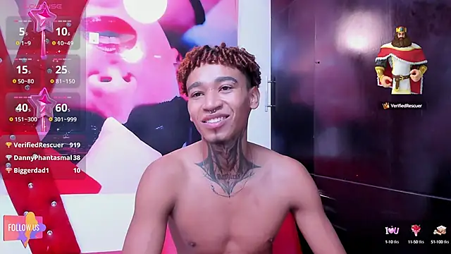 Snapshot of sexy_blacks_ chatting on February 2025 05:43:01 PM sexy blacks online show from February 2025 05:43:01 PM