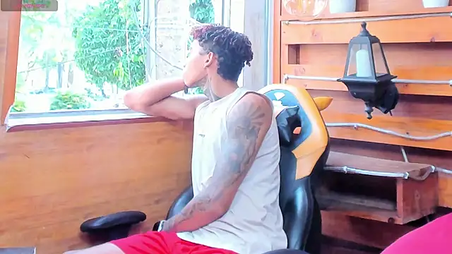 Snapshot of sexy_blacks_ chatting on September 2025 11:34:02 AM sexy blacks online show from September 2025 11:34:02 AM