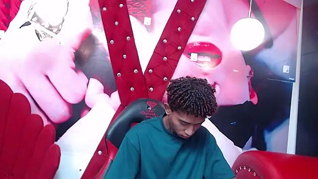 Snapshot of sexy_blacks_ chatting on September 2025 12:31:02 PM sexy blacks online show from September 2025 12:31:02 PM