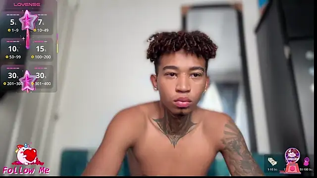 Snapshot of sexy_blacks_ chatting on November 2025 12:17:01 PM sexy blacks online show from November 2025 12:17:01 PM