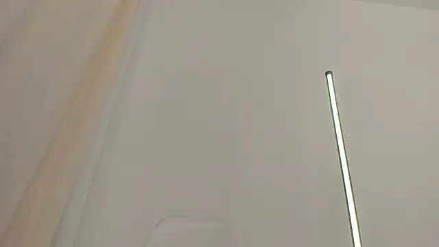 angeloflovee online show from September 2025 06:34:01 PM