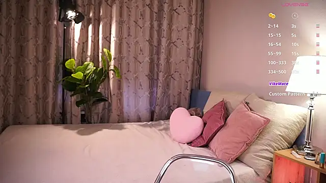 Snapshot of askaudrey_ chatting on February 2026 02:15:01 PM askaudrey online show from February 2026 02:15:01 PM