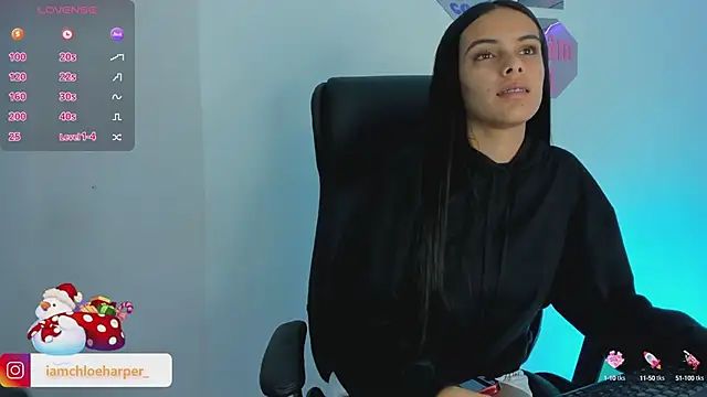 ChloeHarper  online show from December 2024 12:12:02 PM