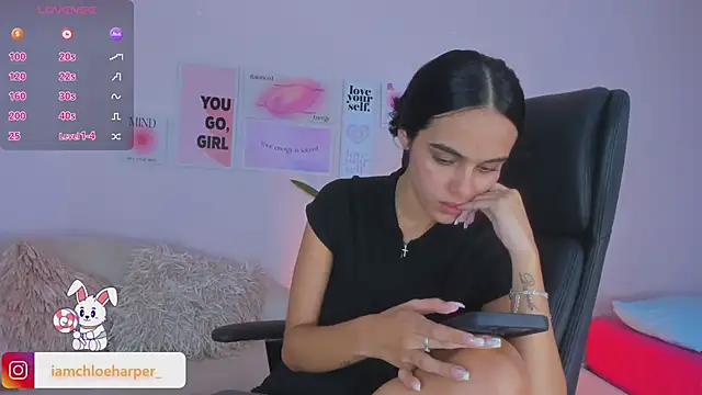 ChloeHarper  online show from January 2025 06:17:01 PM