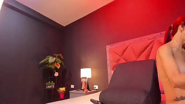 mia milff online show from October 2025 07:02:01 PM