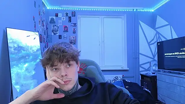 DENIS HERE online show from February 2025 05:50:01 PM