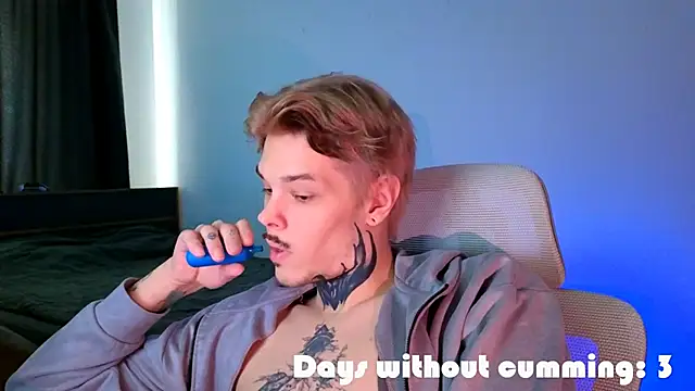 DENIS HERE online show from April 2026 11:01:01 AM