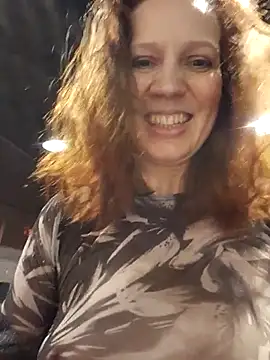 Exhibitionsplit online show from January 2026 11:09:01 PM