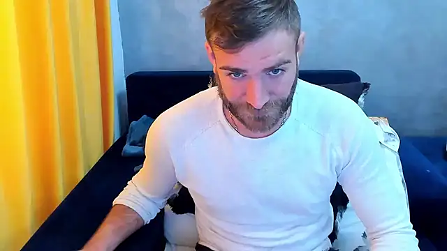 Snapshot of 10in_deluxe chatting on February 2025 09:56:02 AM 10in deluxe online show from February 2025 09:56:02 AM