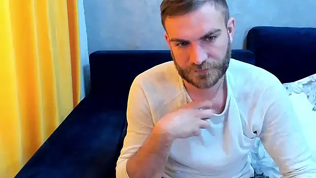 Snapshot of 10in_deluxe chatting on February 2025 07:01:01 AM 10in deluxe online show from February 2025 07:01:01 AM