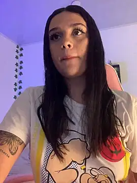 Snapshot of violet-333 chatting on January 2025 11:21:01 PM violet-333 online show from January 2025 11:21:01 PM