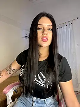 Snapshot of violet-333 chatting on October 2025 02:51:02 PM violet-333 online show from October 2025 02:51:02 PM