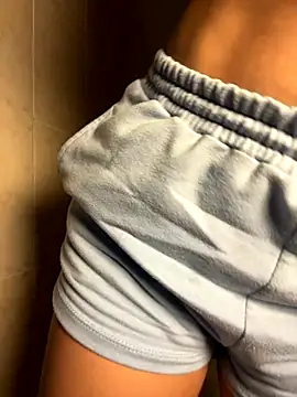 Snapshot of violet-333 chatting on December 2025 05:52:02 PM violet-333 online show from December 2025 05:52:02 PM