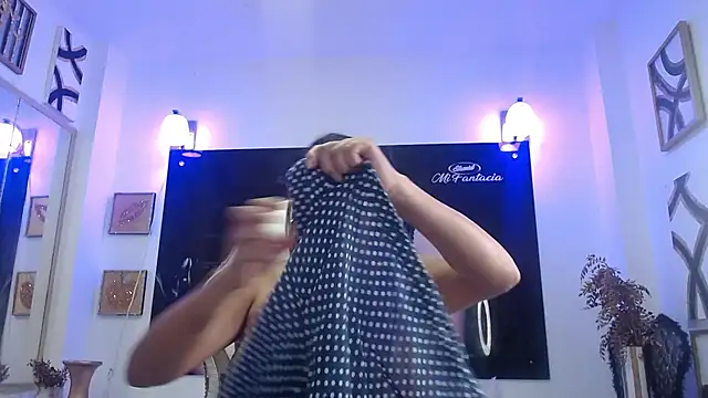 Snapshot of perlasharick_3 chatting on March 2025 10:30:02 PM perlasharick 3 online show from March 2025 10:30:02 PM