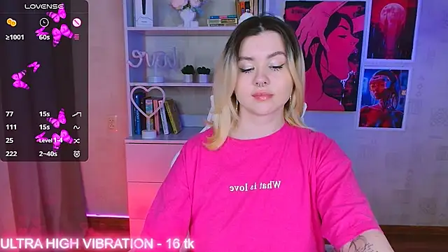 cutie mili online show from March 2025 02:12:02 PM