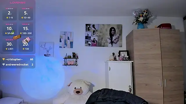 VeronikaOlsen online show from October 2025 01:56:02 PM