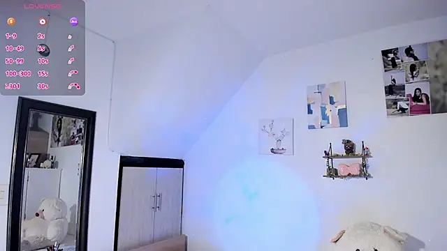 VeronikaOlsen online show from November 2025 10:26:02 AM