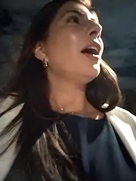 scarlett moore online show from February 2025 03:08:02 AM