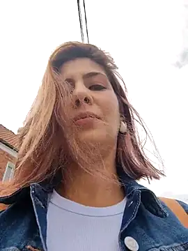 scarlett moore online show from October 2025 02:19:01 PM