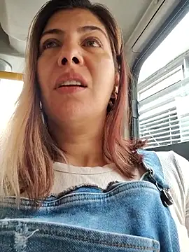 Snapshot of scarlett_moore chatting on February 2026 02:25:01 PM scarlett moore online show from February 2026 02:25:01 PM