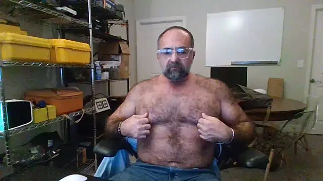 chainjulious online show from December 2024 07:37:02 PM