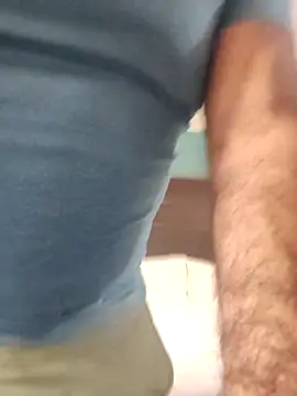 chainjulious online show from February 2025 01:08:01 AM