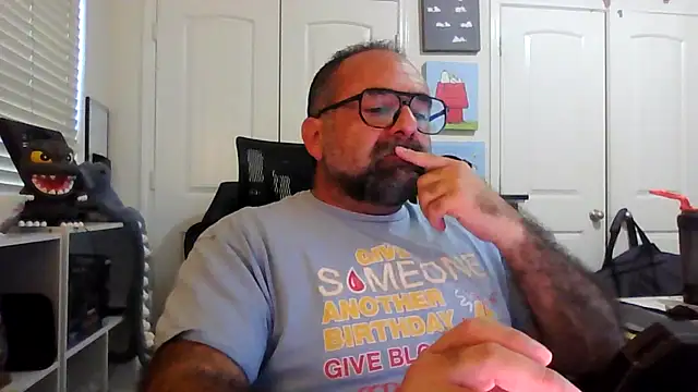 chainjulious online show from October 2025 04:07:02 PM