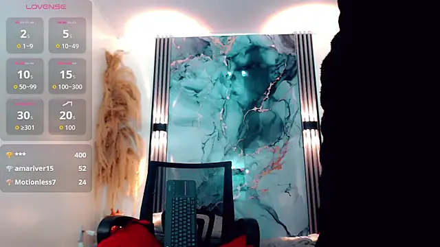 hilary rodriguez online show from September 2025 07:30:02 PM