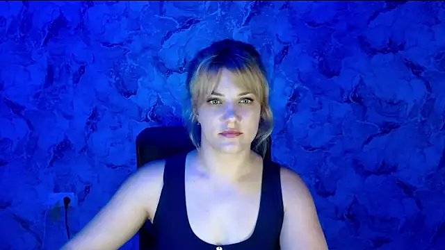 Snapshot of nika_gold1 chatting on July 2026 03:06:02 PM nika gold1 online show from July 2026 03:06:02 PM