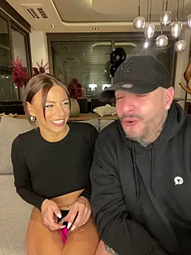 Snapshot of SexOnMyLvL chatting on December 2024 12:32:02 AM SexOnMyLvL online show from December 2024 12:32:02 AM