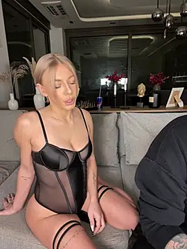 Snapshot of SexOnMyLvL chatting on January 2025 09:50:01 PM SexOnMyLvL online show from January 2025 09:50:01 PM