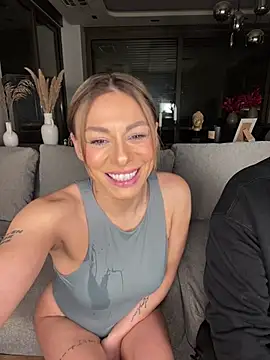 Snapshot of SexOnMyLvL chatting on January 2025 10:19:01 PM SexOnMyLvL online show from January 2025 10:19:01 PM