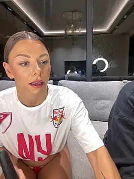 Snapshot of SexOnMyLvL chatting on October 2025 08:17:01 PM SexOnMyLvL online show from October 2025 08:17:01 PM