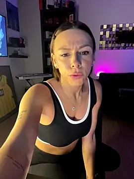 Snapshot of SexOnMyLvL chatting on November 2025 10:01:01 PM SexOnMyLvL online show from November 2025 10:01:01 PM